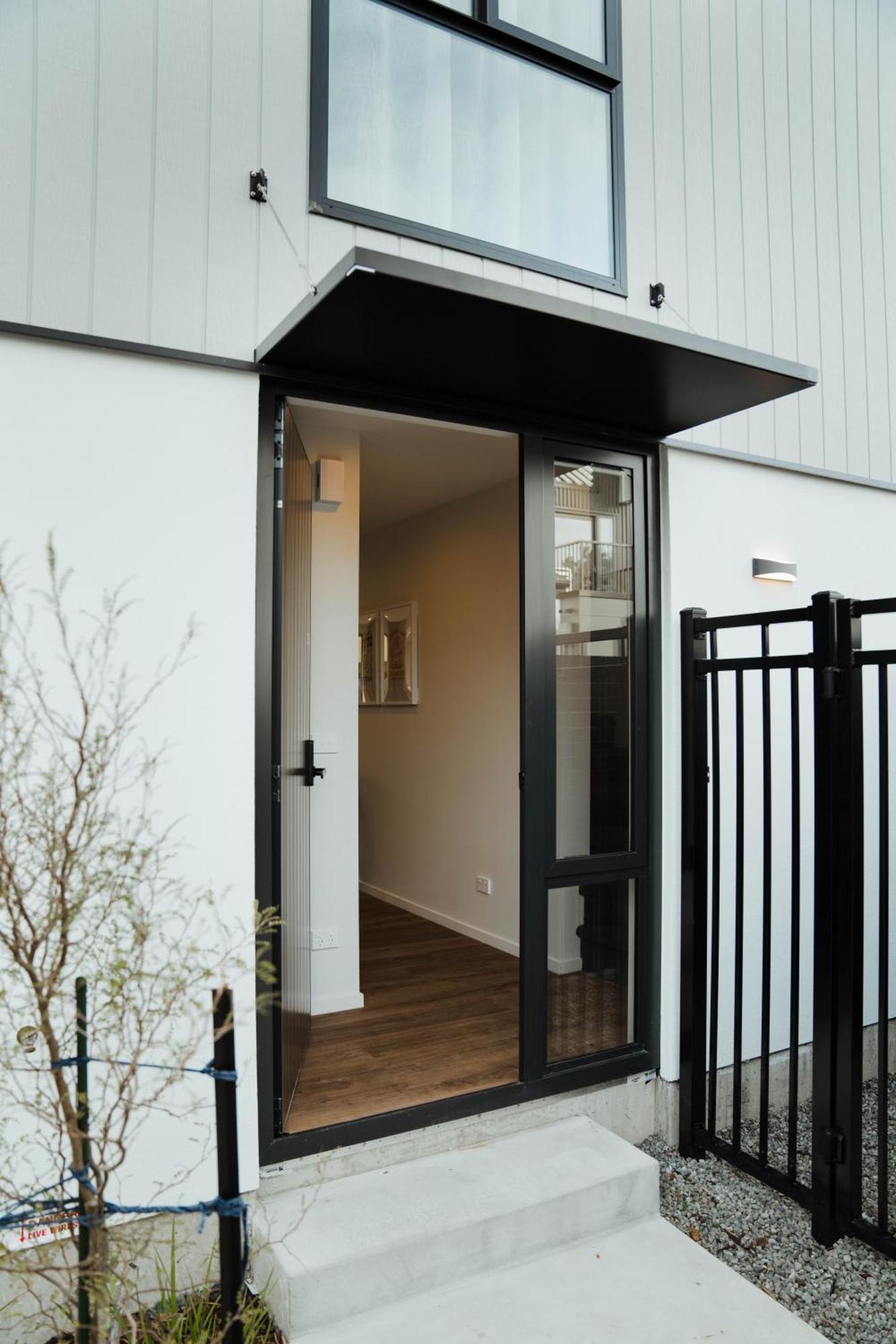 New Townhouse, Heart Of City Centre, 2 Bed 2 Bath, Car Park Christchurch Extérieur photo